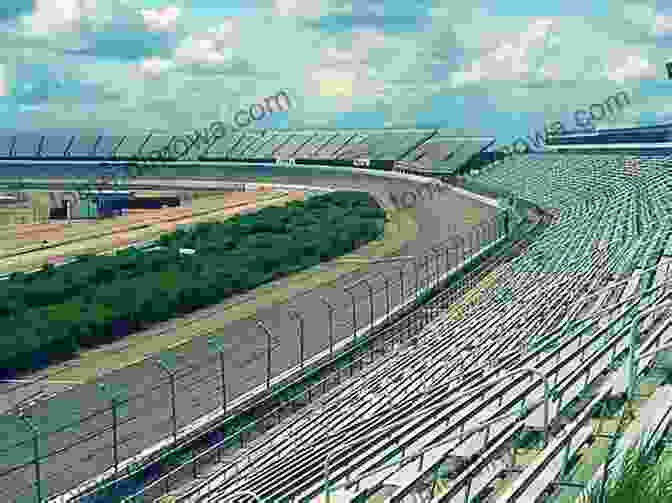 Historic Race At Rockingham Speedway With Cars Speeding Around The Track Rockingham Speedway (NASCAR Library Collection)